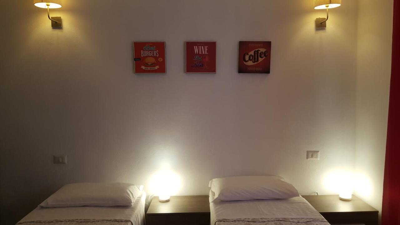 Danicolas Cairoli Apartment 몬차 외부 사진
