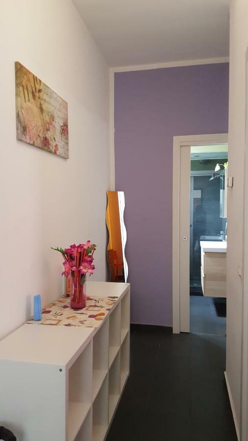 Danicolas Cairoli Apartment 몬차 외부 사진